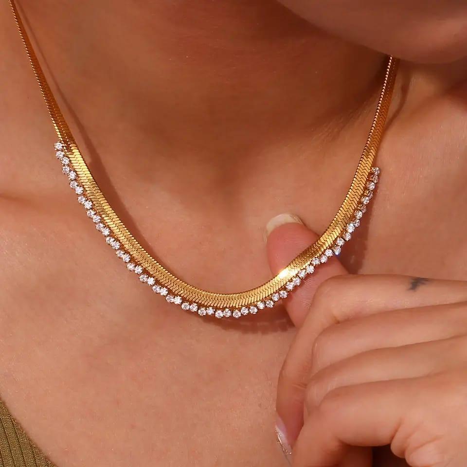 Plain Gold Plated Zircon Necklace