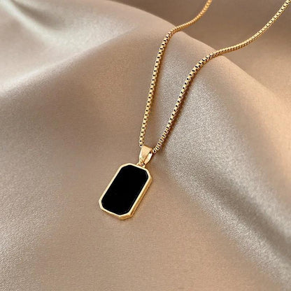 Stunning Gold Plated Black Stone Plain Necklace - 1 Pc